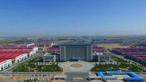前三季度，蘭州新區裝備制造業完成產值165.22億元，同比增長64.7%，占工業總產值84.4%