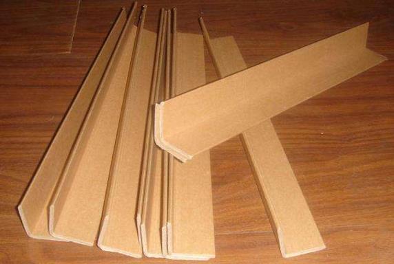 “綠色、環?！笔羌埌b行業兩大發展趨勢